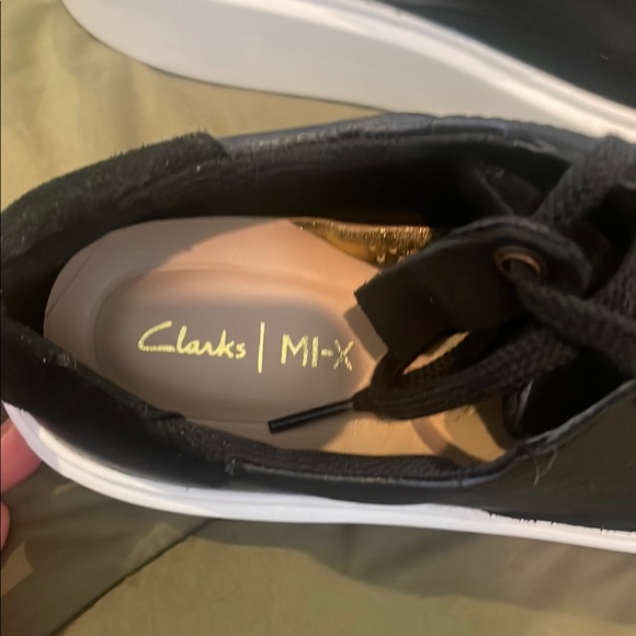 Women’s Black Clarks Sneakers - Picture 6 of 9